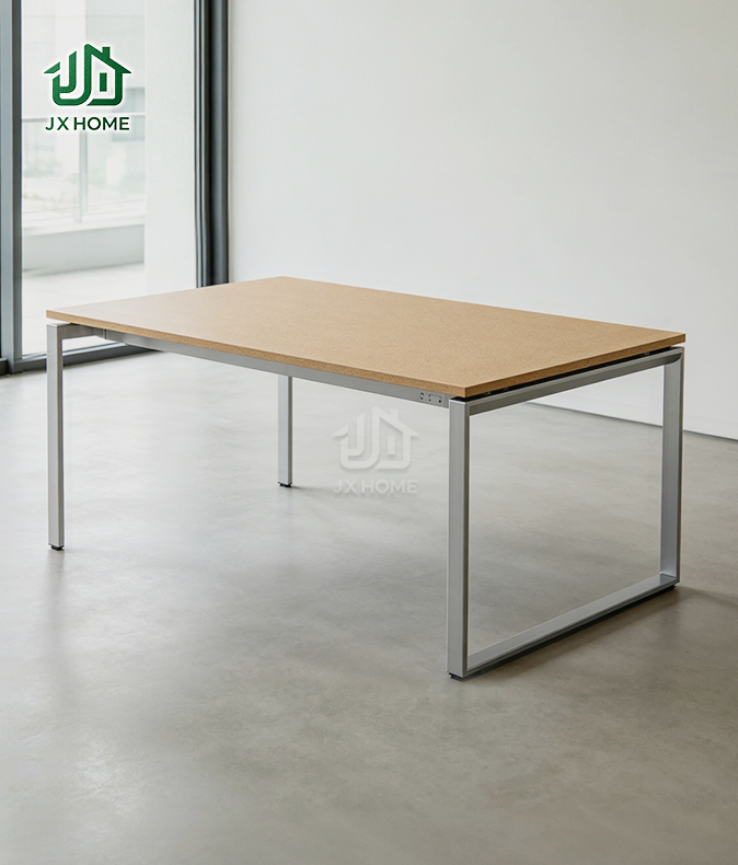 Single Employee Desk